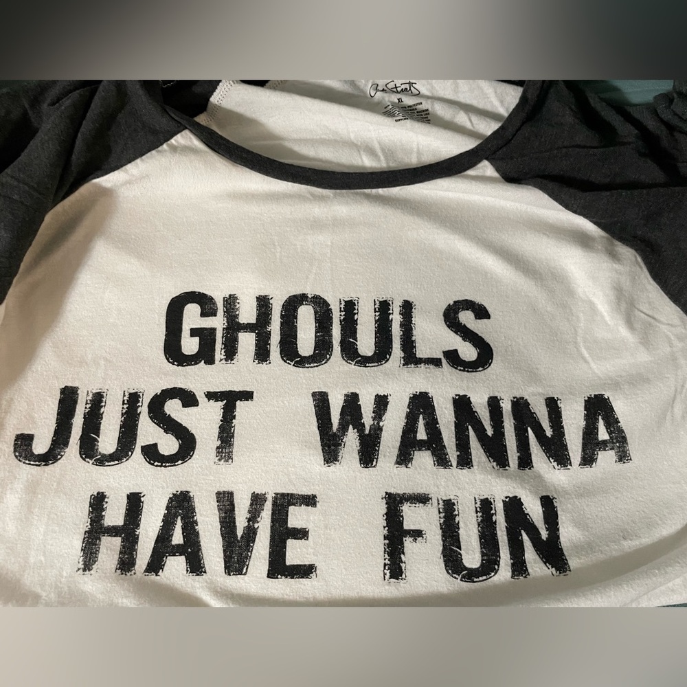 Halloween fun Women XL junior baseball Tee